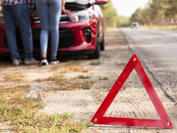 red-triangle-sign-road-car-problems-while-traveling